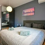 Comfort In Center Apartament *