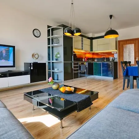 Comfort In Center Apartament Varna